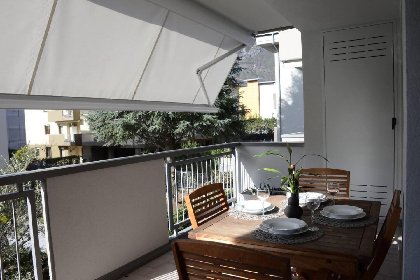 Appartamento Peler13 Con Balcone E Parcheggio リーヴァ・デル・ガルダ エクステリア 写真