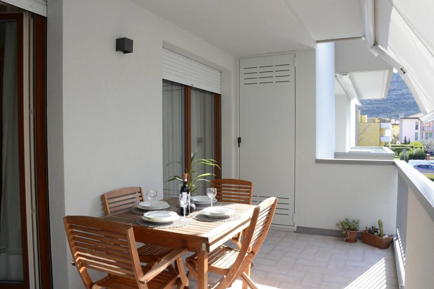 Appartamento Peler13 Con Balcone E Parcheggio リーヴァ・デル・ガルダ エクステリア 写真